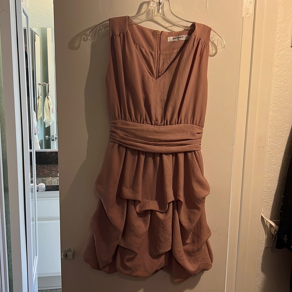 Sleeveless dress